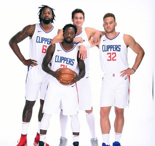 着角色分配 着角色分配