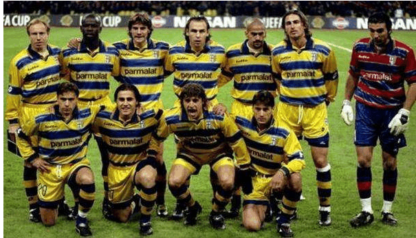 站位与持球 站位与持球